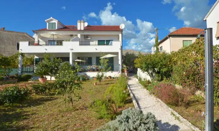 Lux Trogir Apartment Luaran gambar